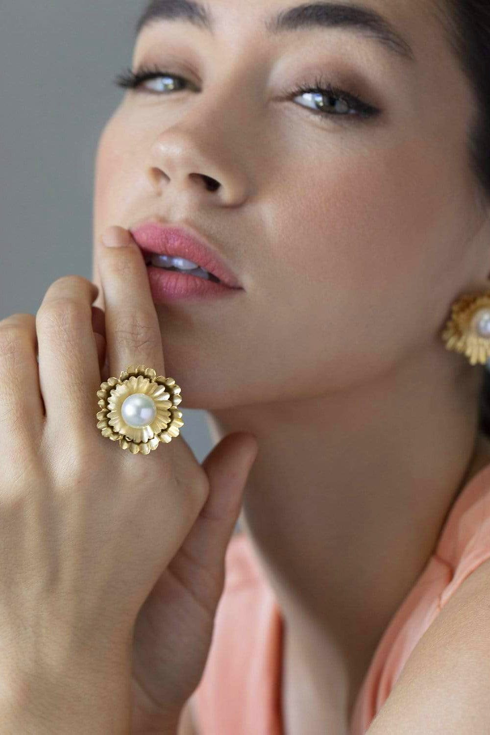 IRENE NEUWIRTH JEWELRY-Super Bloom Pearl Ring-YELLOW GOLD