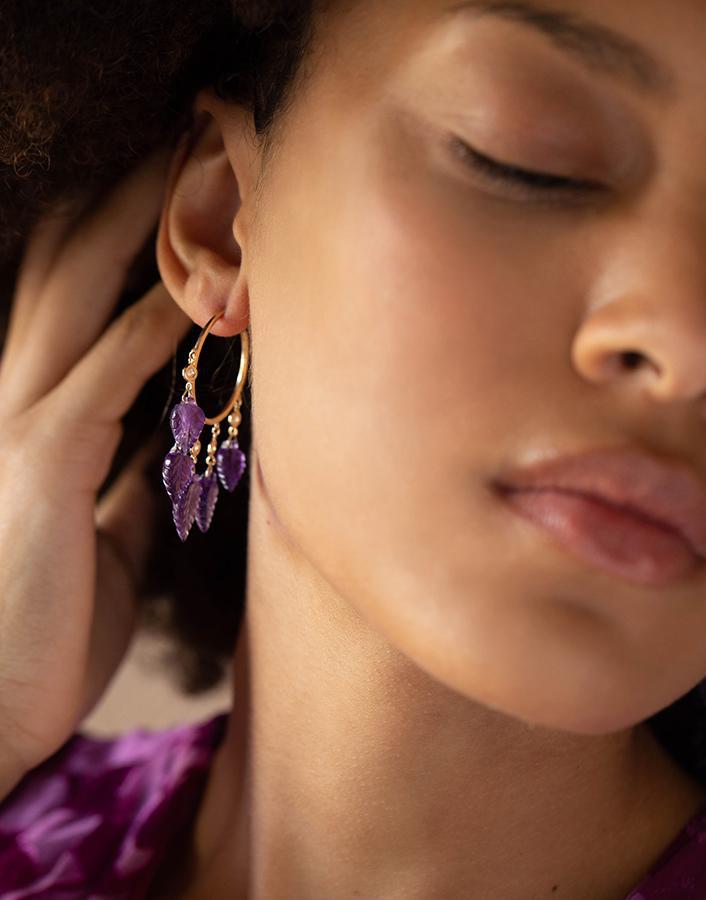 JACQUIE AICHE-Small Amethyst Shaker Hoops-YELLOW GOLD