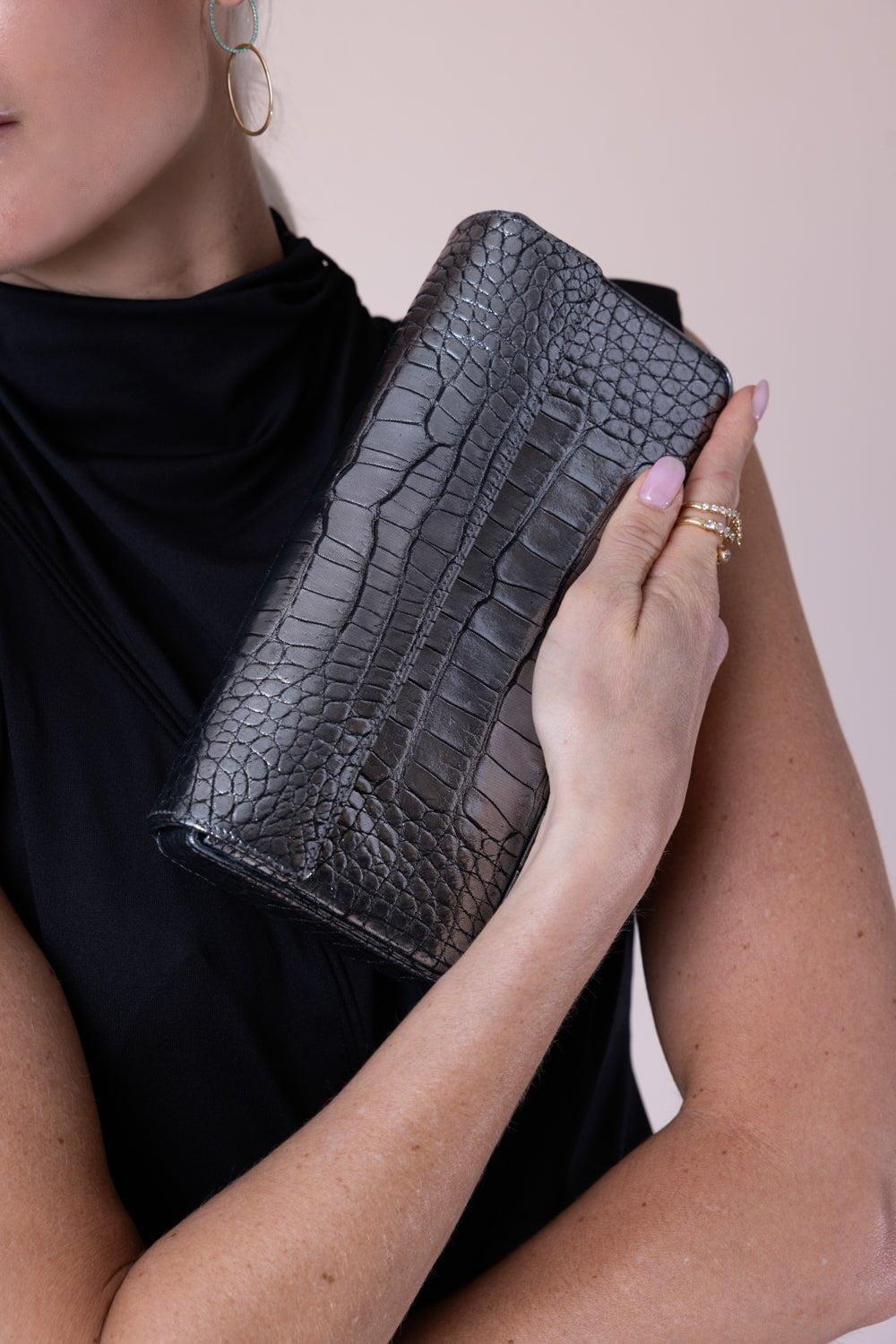 JADA LOVELESS-Parker Box Clutch - Silver-SILVER