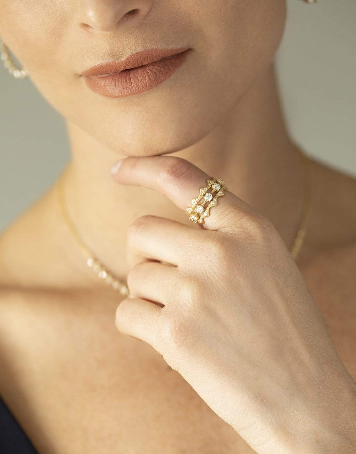 JADE TRAU-Small Diamond Kismet Band-YELLOW GOLD