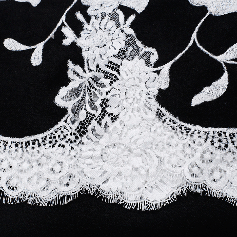 JANAVI INDIA-Paisley Scarf-BLK/WHT