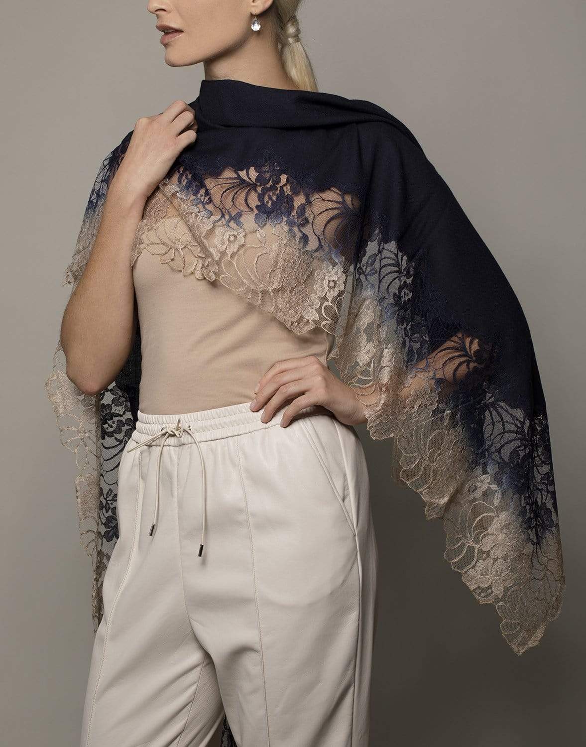 JANAVI INDIA-Three Side Border Lace Shawl-NAVY