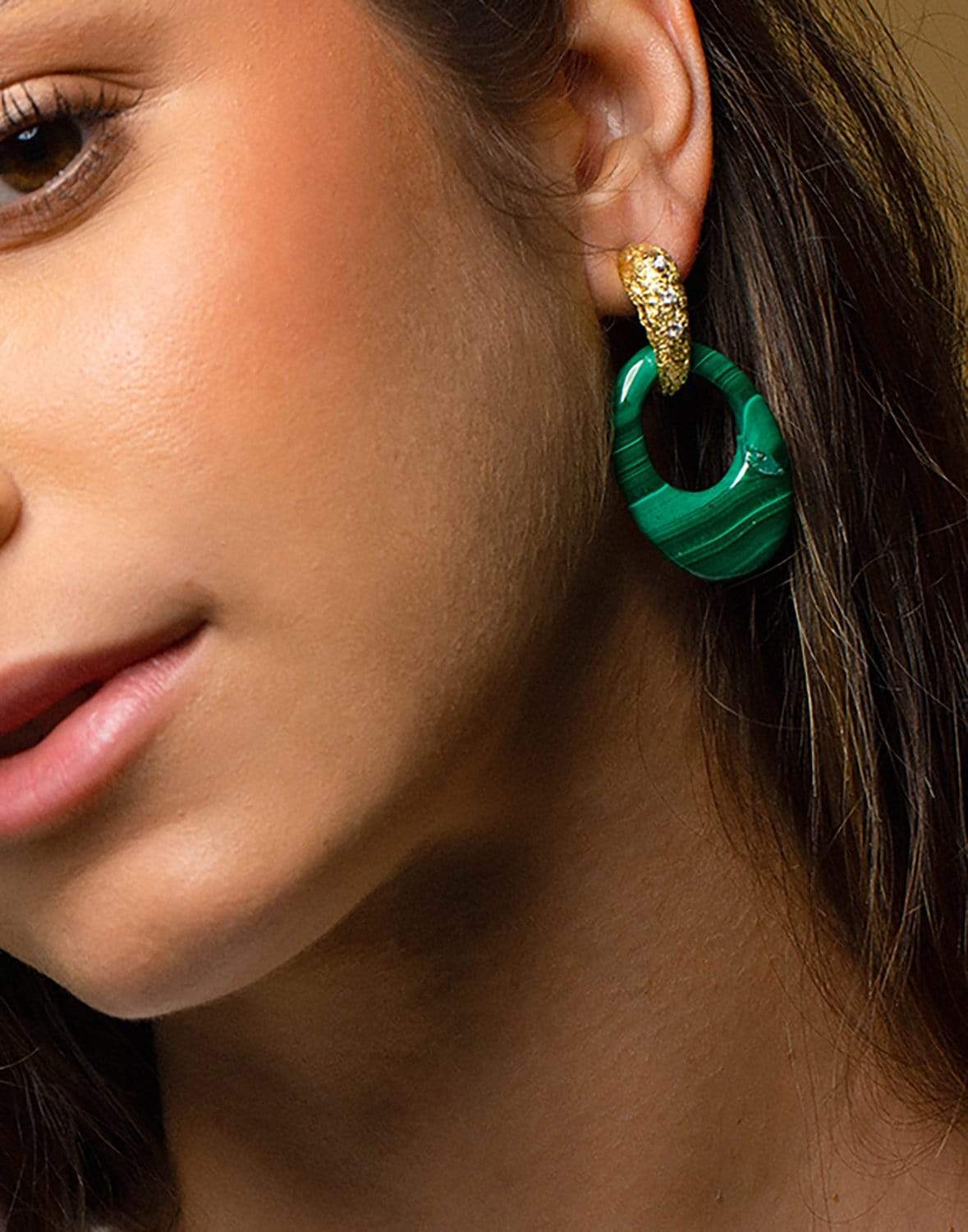 JENNA BLAKE-Malachite Detachable Stone Hoop Earrings-YELLOW GOLD