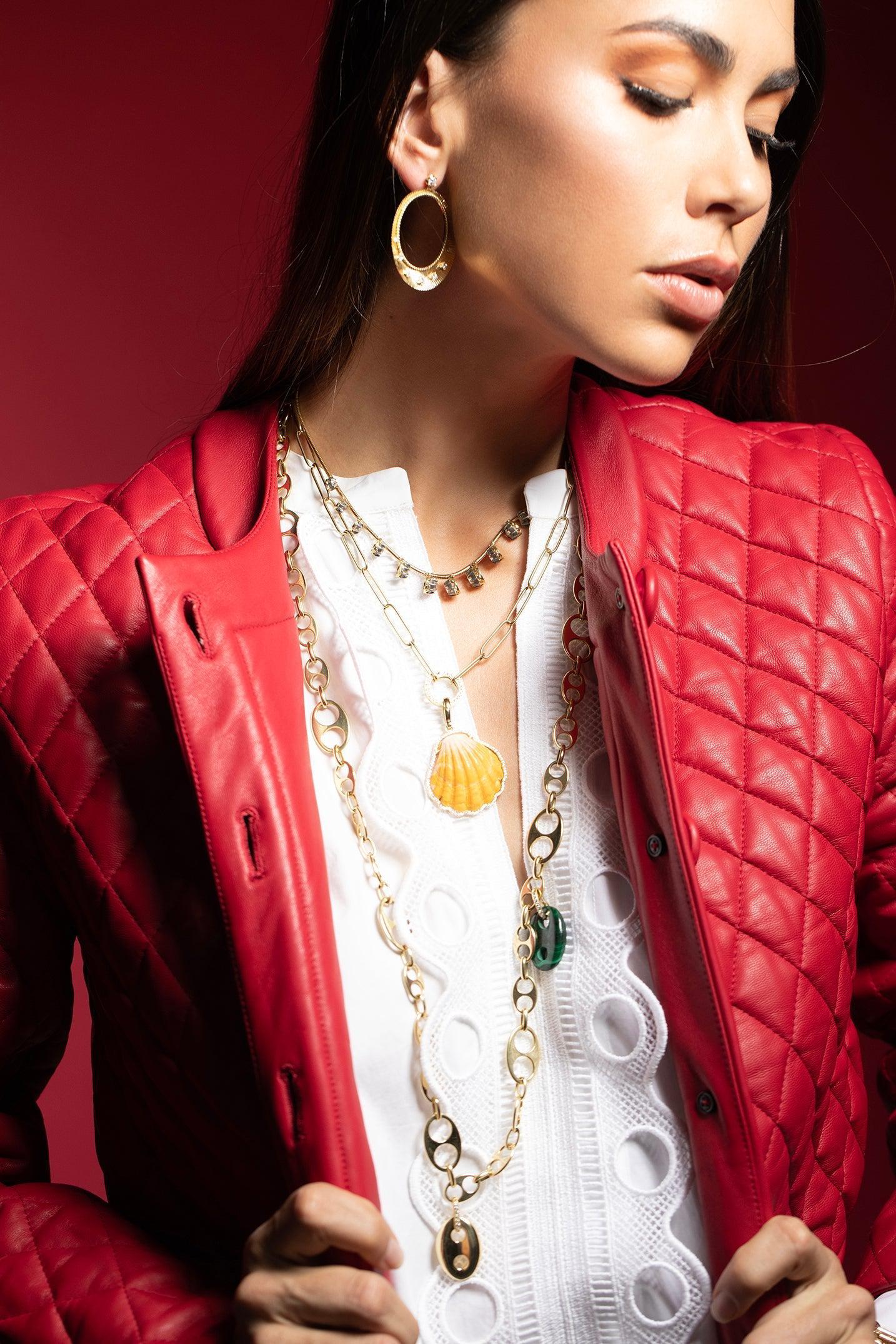 JENNA BLAKE-Diamond Shell Charm-YELLOW GOLD