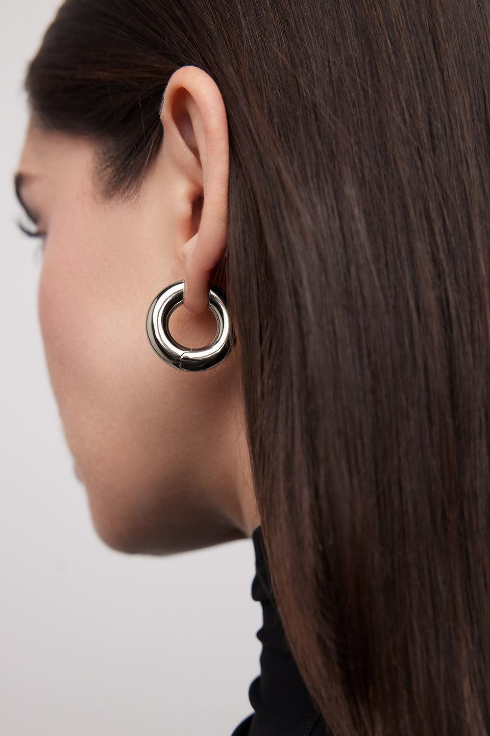Micro Samira Hinged Huggie Earrings - Silver-SILVER-JEWELRYBOUTIQUEEARRING-JENNIFER FISHER