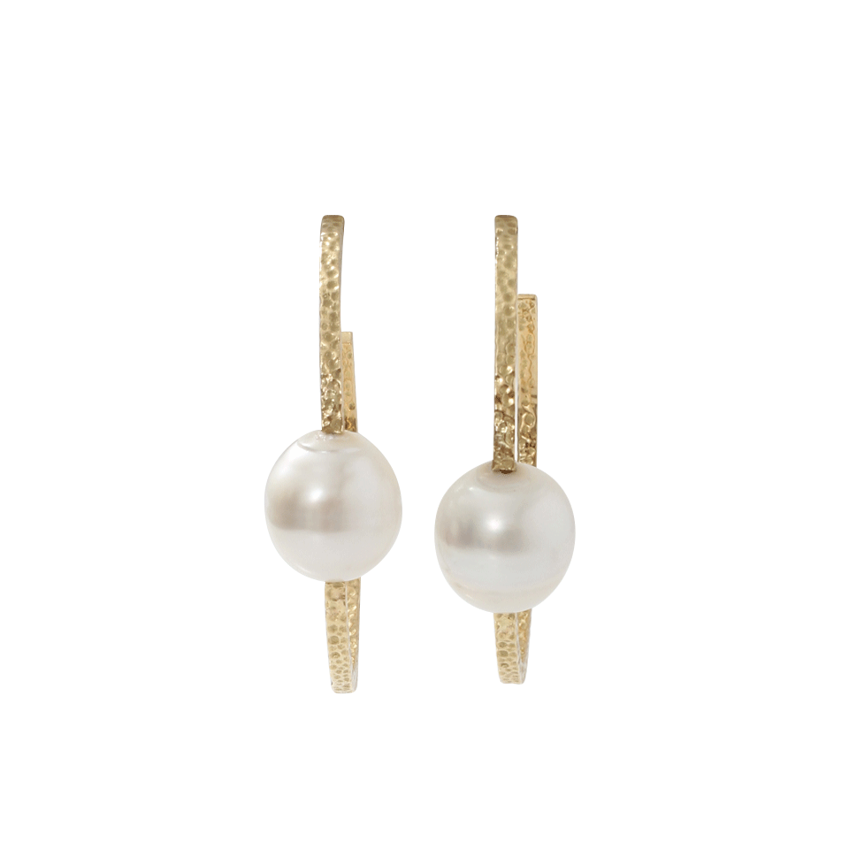 JORDAN ALEXANDER-Floating Pearl Hammered Hoop Earrings-YELLOW GOLD
