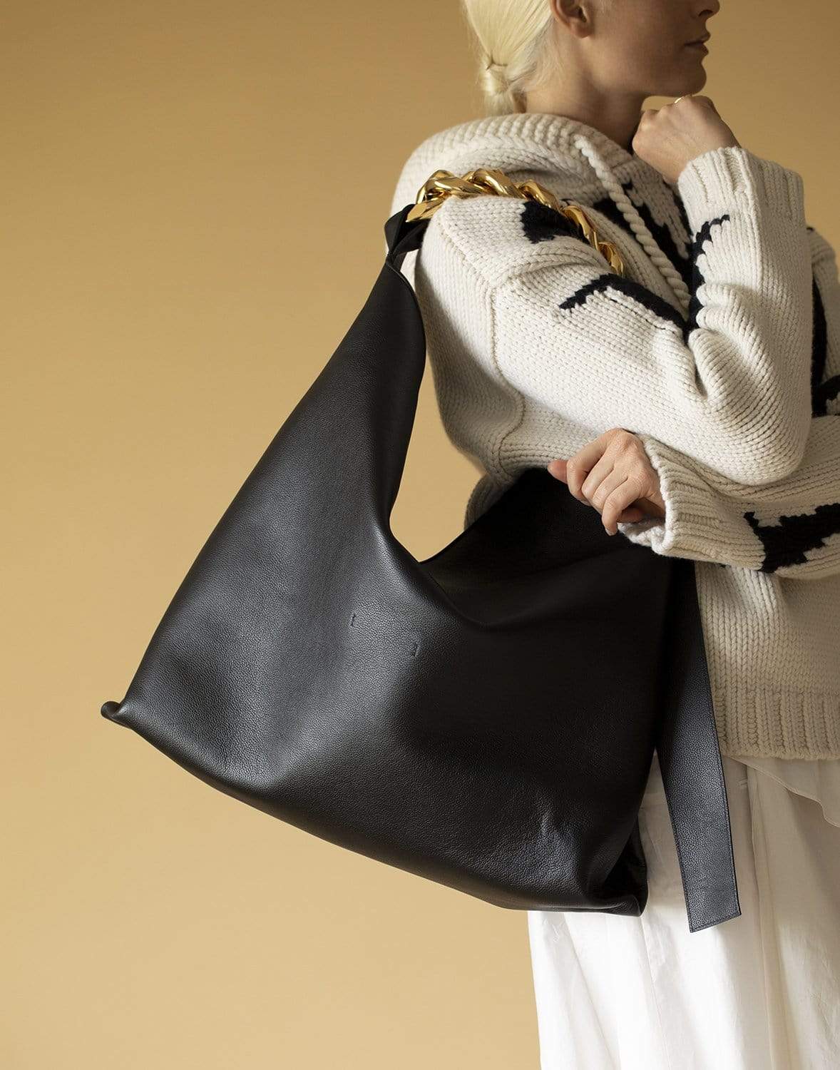 JW ANDERSON-Black Large Chain Hobo Bag-BLACK