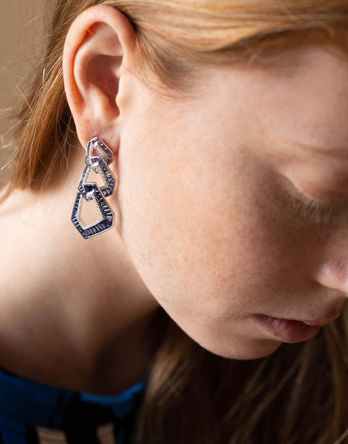 KAVANT & SHARART-Blue Sapphire Origami Link NO.5 Triple Link Earrings-WHITE GOLD