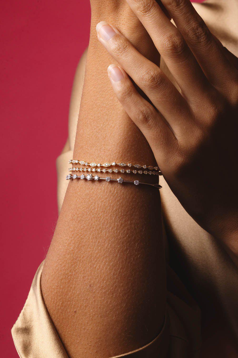 KWIAT-Star-Set Starry Night Bangle Bracelet-WHITE GOLD
