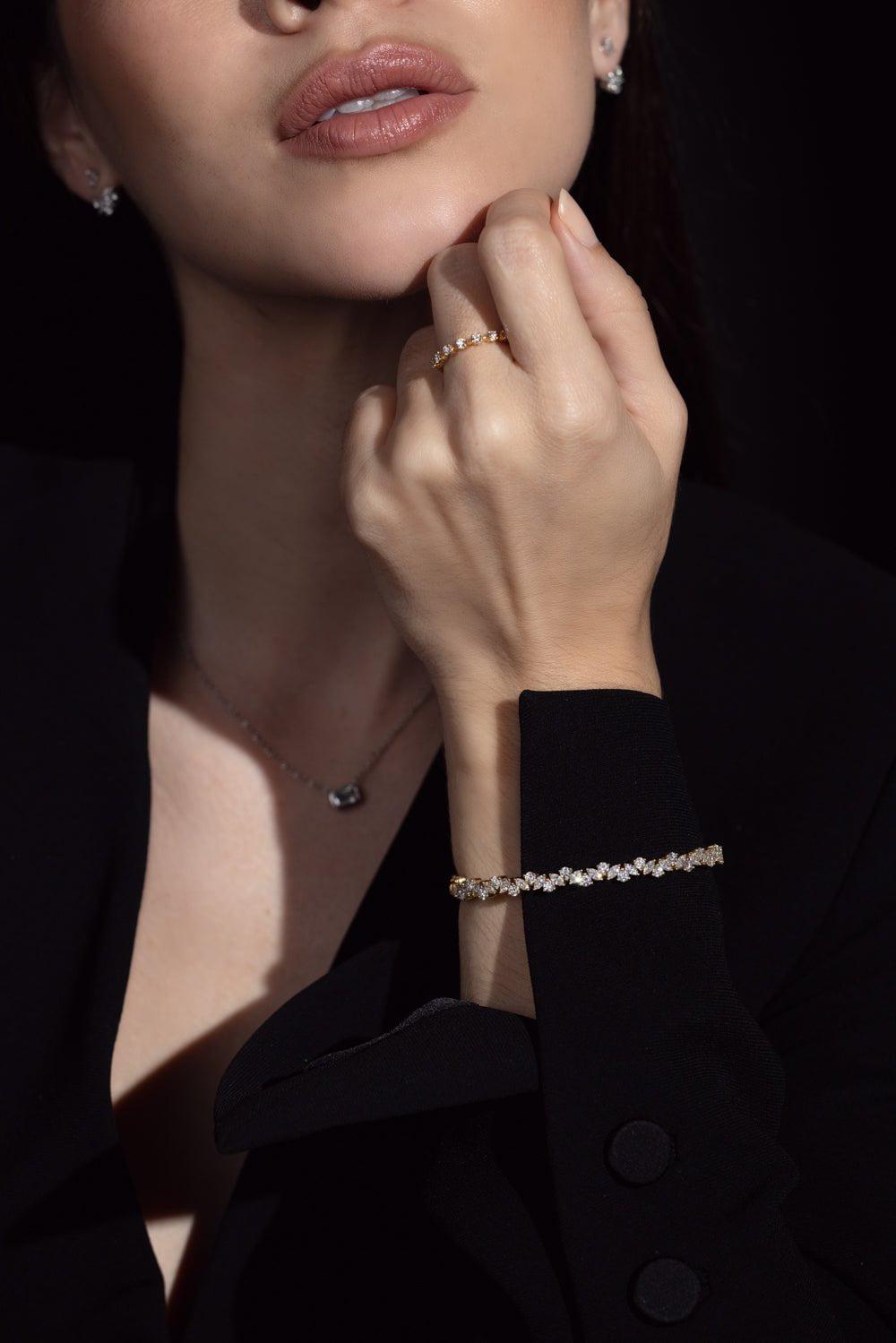 KWIAT-Mixed Diamond Bangle - Yellow Gold-YELLOW GOLD