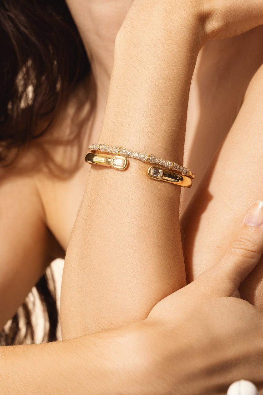 KWIAT-Zen Diamond Bangle-YELLOW GOLD