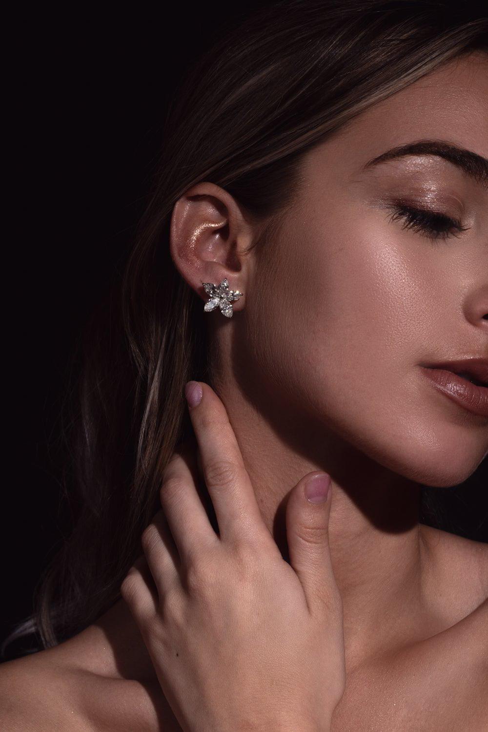 KWIAT-Diamond Floral Motif Earrings-PLATINUM
