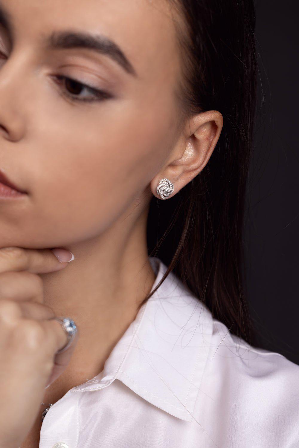KWIAT-Splendor Clover Swirl Stud Earring-WHITE GOLD
