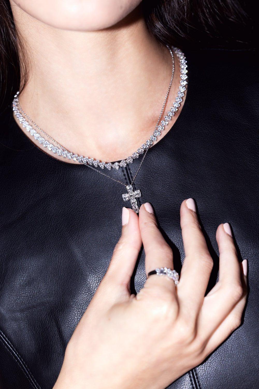 KWIAT-Round Diamond Line Necklace-PLATINUM