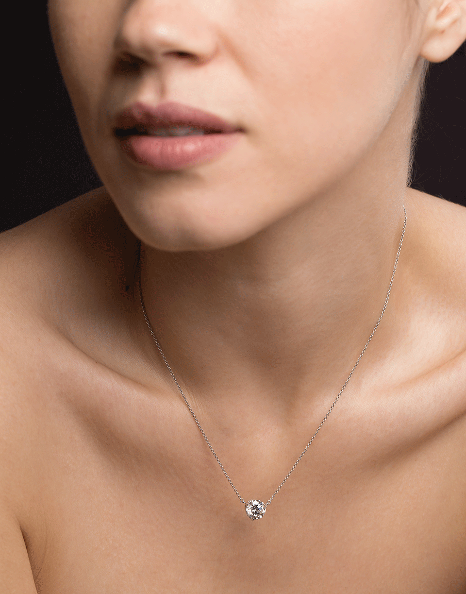 KWIAT-Solitaire Pendant Necklace-PLATINUM
