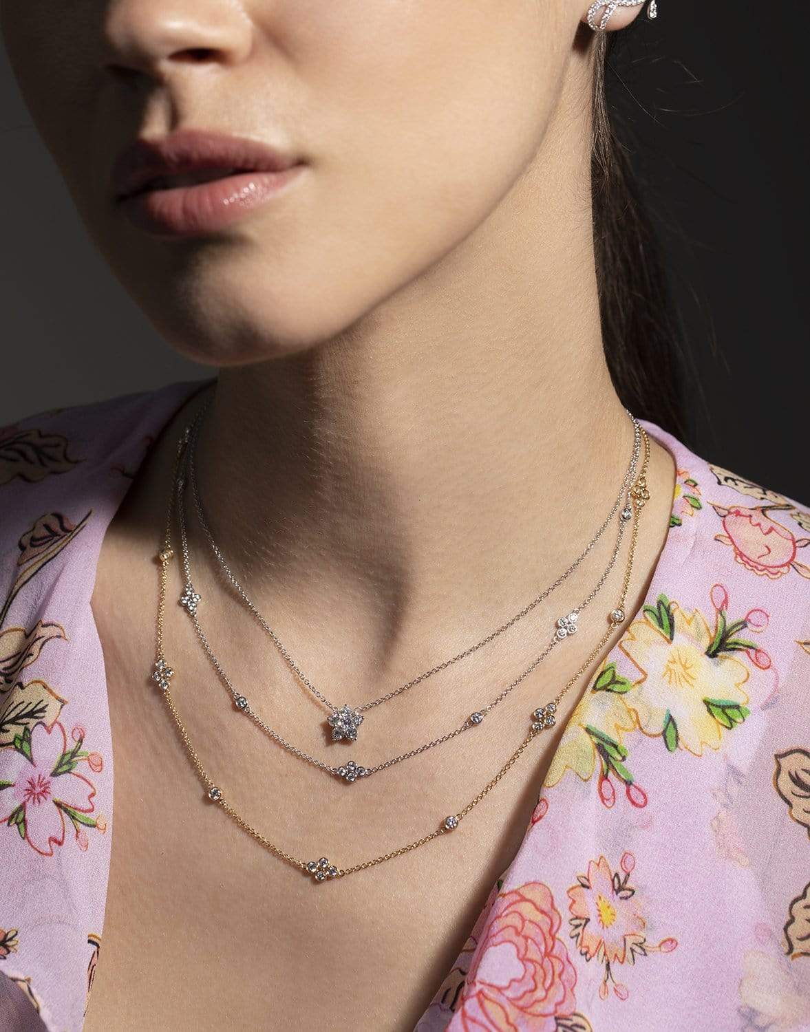 KWIAT-Flower Diamond Pendant-WHITE GOLD