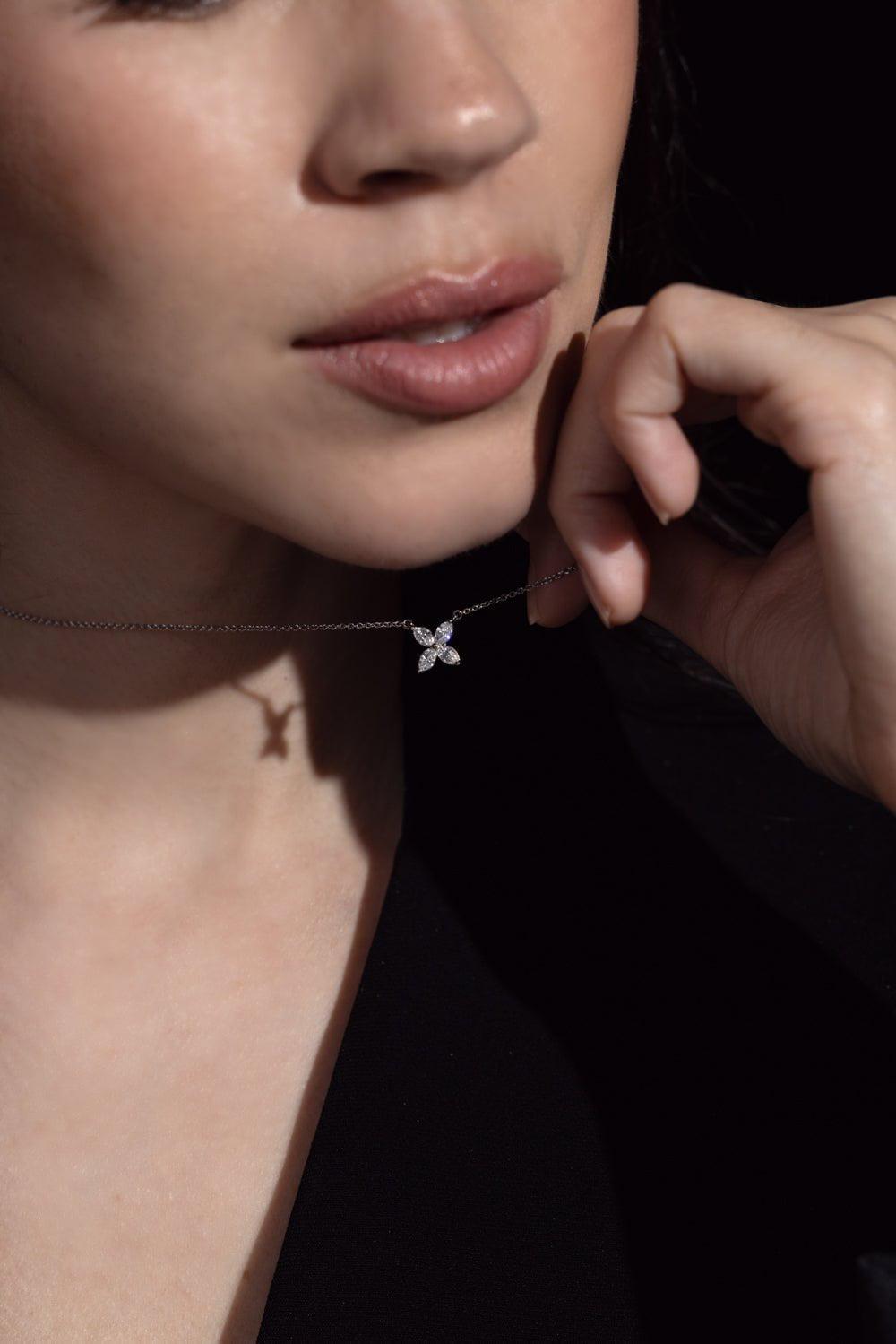 KWIAT-Sunburst X Pendant Necklace-WHITE GOLD