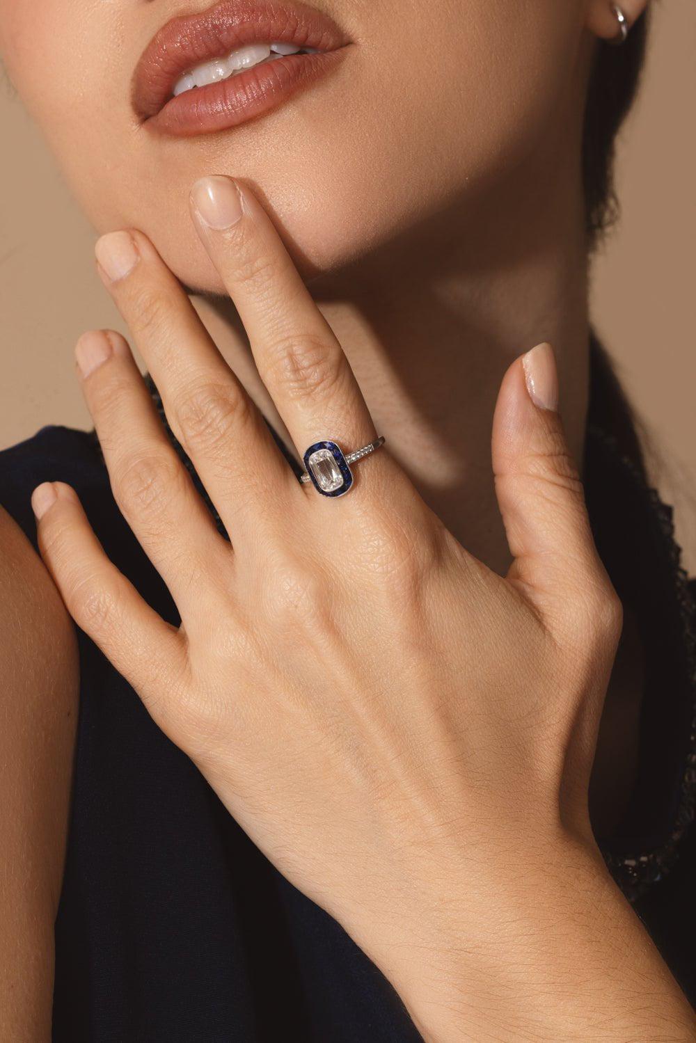 KWIAT-Sapphire Diamond Engagement Ring-PLATINUM