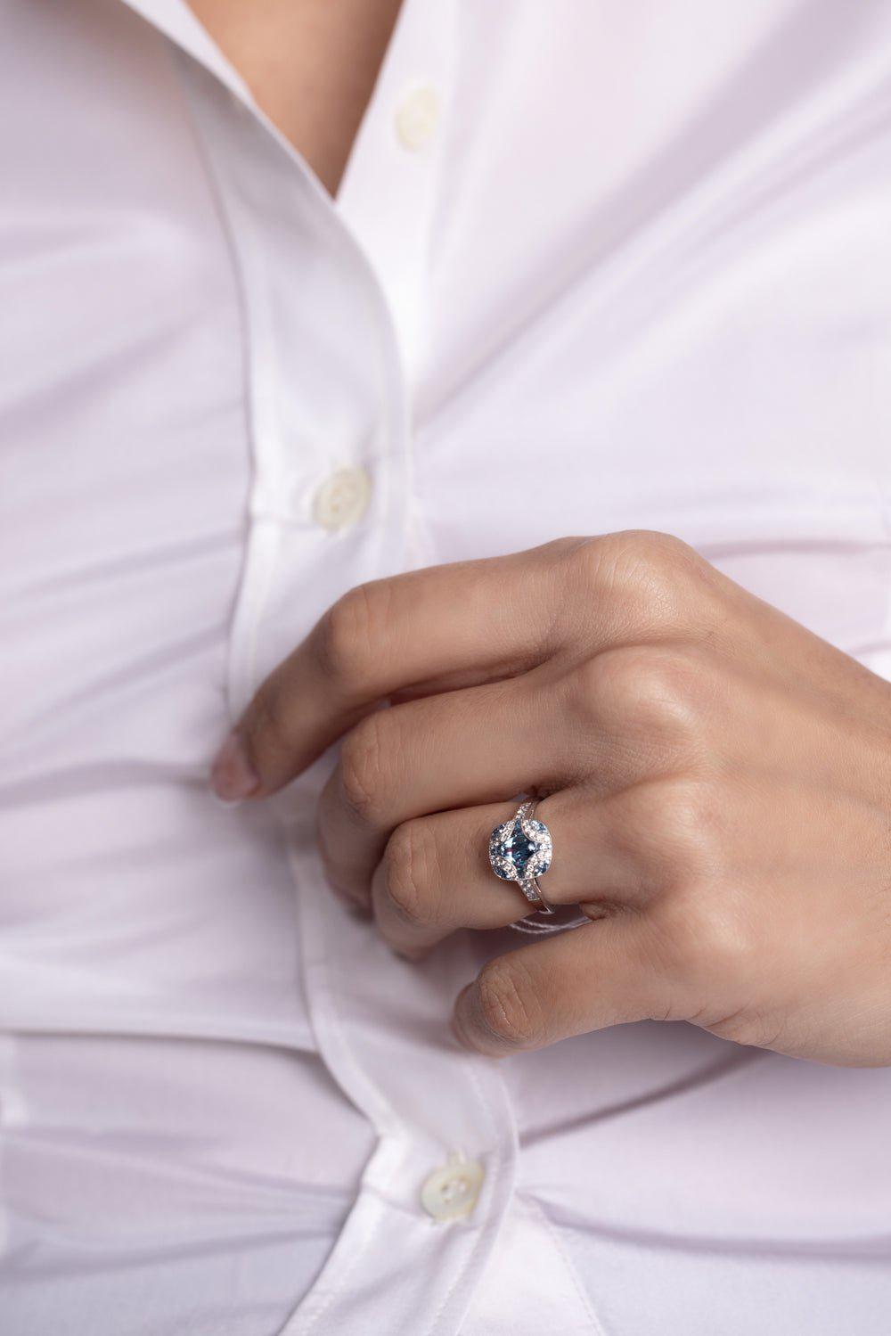KWIAT-Argyle Aquamarine Diamond Ring-WHITE GOLD