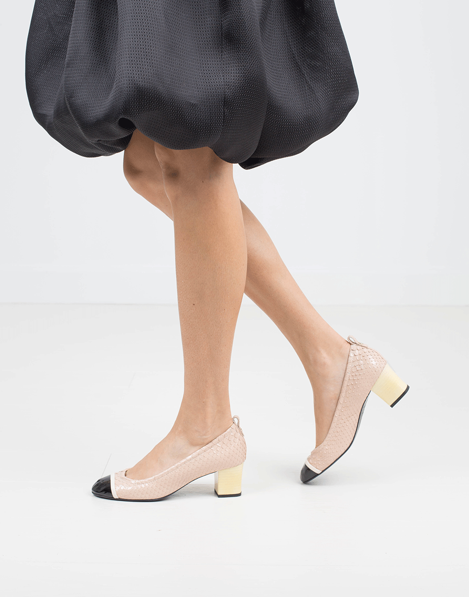 LANVIN-Iconic Python Cap Toe Pump-