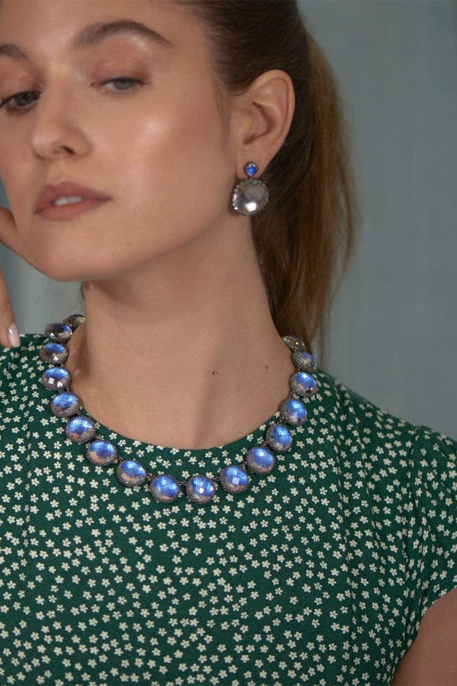 LARKSPUR & HAWK-Sky Olivia Button Riviere Necklace-SILVER