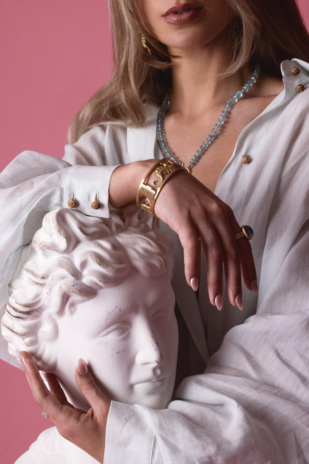 LEIGH MAXWELL-Seahorse Diamond Bracelet-YELLOW GOLD