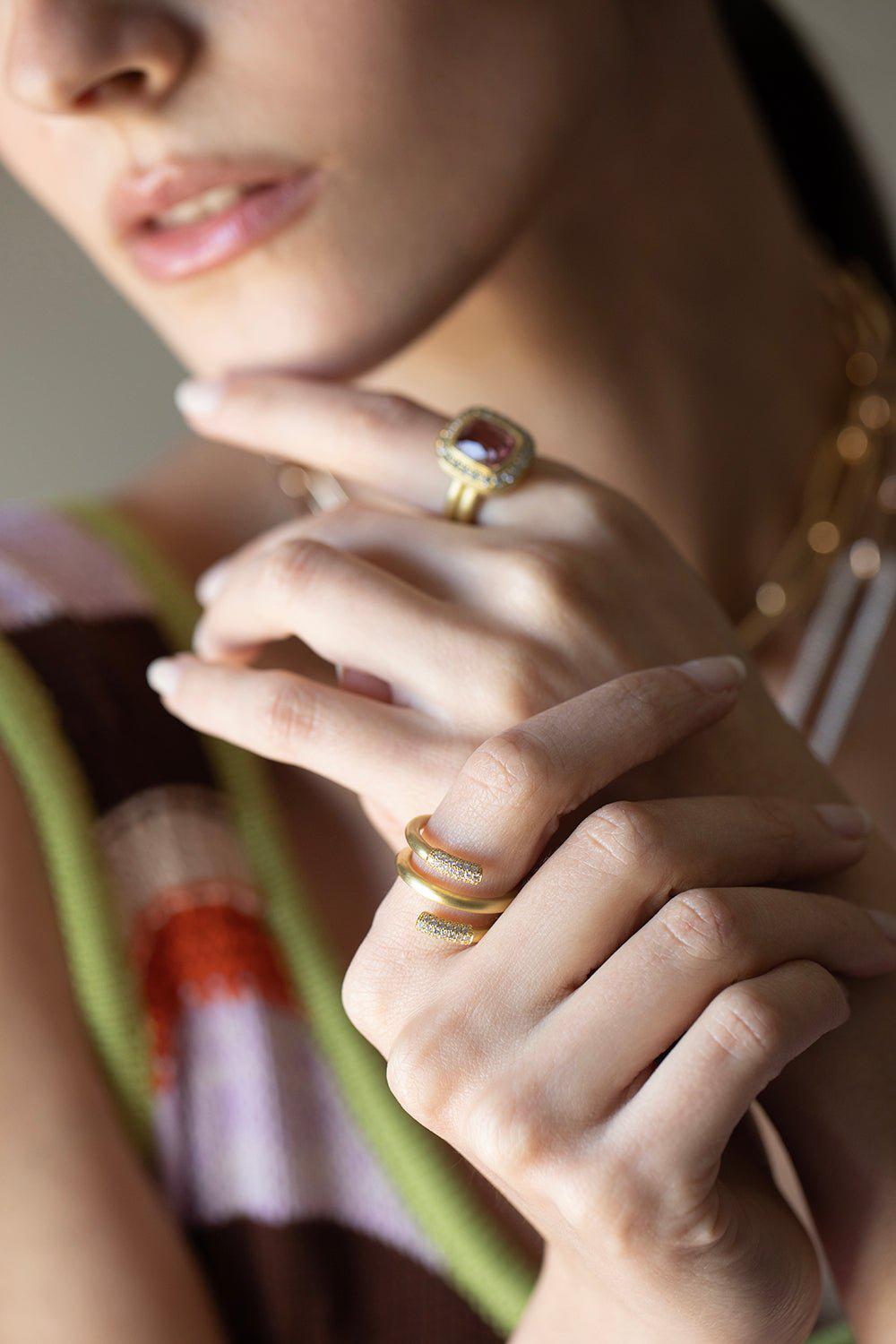 LEIGH MAXWELL-Amani Diamond Spring Ring-YELLOW GOLD