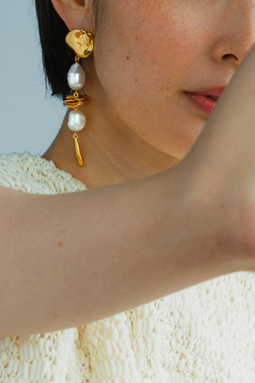 LIZZIE FORTUNATO-Gold Mine Earrings-GOLD