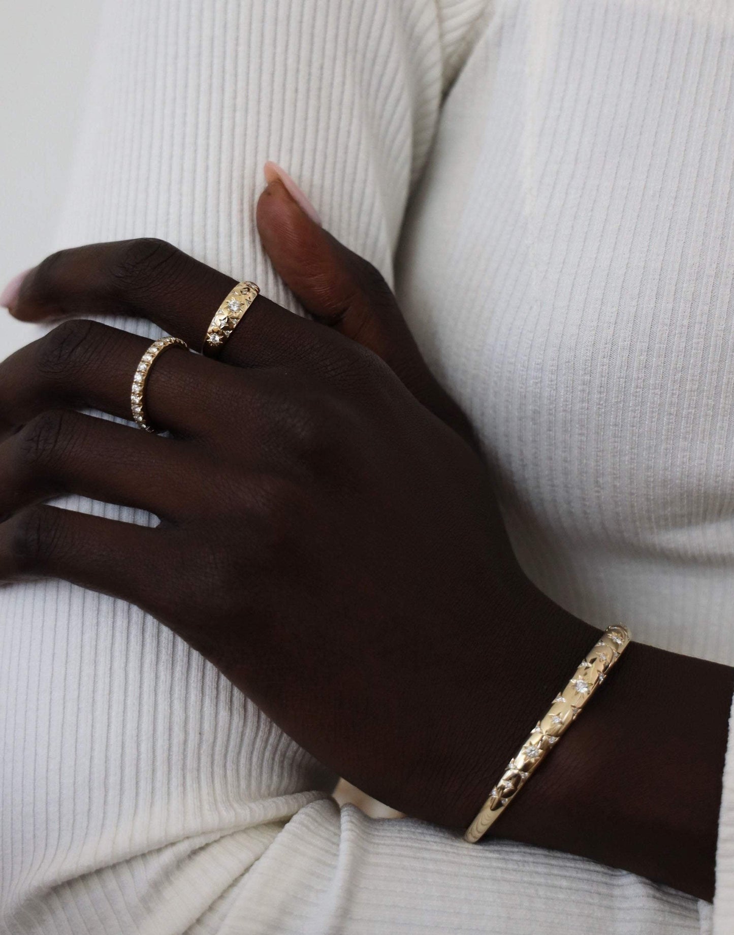 LOGAN HOLLOWELL-Pave Star Set Diamond Bangle-YELLOW GOLD