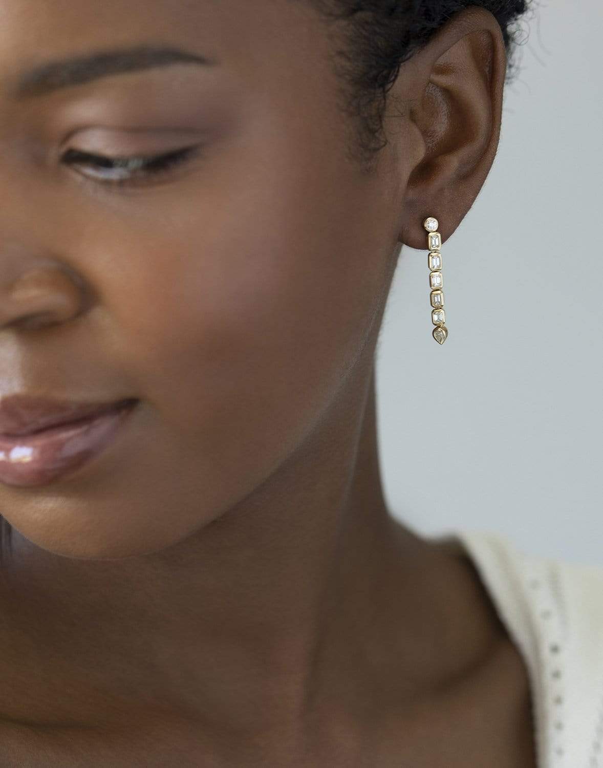 LOGAN HOLLOWELL-Diana Diamond Drop Earrings-YELLOW GOLD