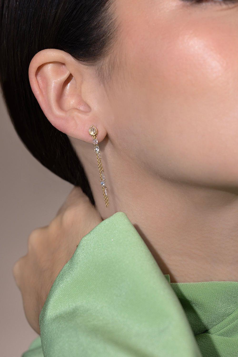 LOGAN HOLLOWELL-Eau De Rose Cut Diamond Iris Chain Earring-YELLOW GOLD