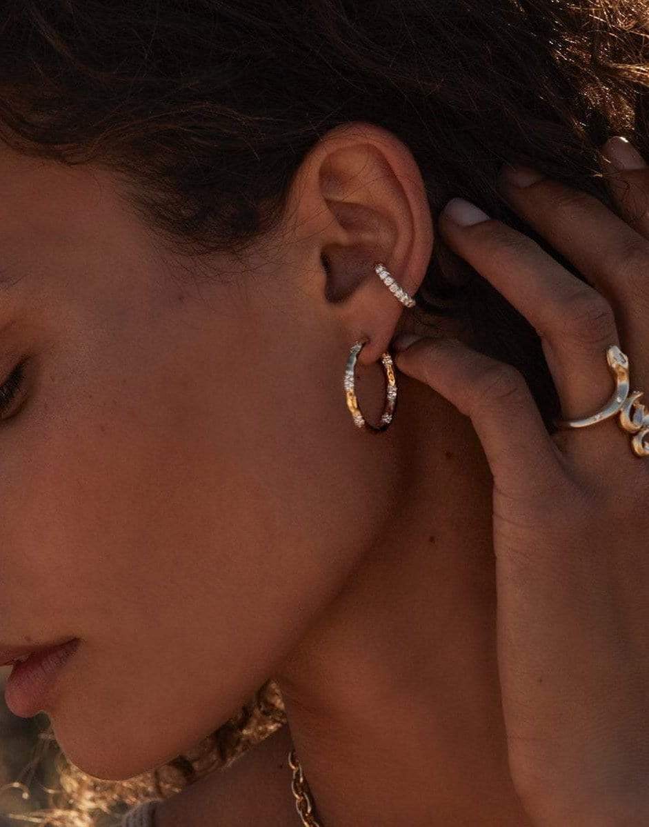 LOGAN HOLLOWELL-Sevenfold Diamond Hoops Large-YELLOW GOLD