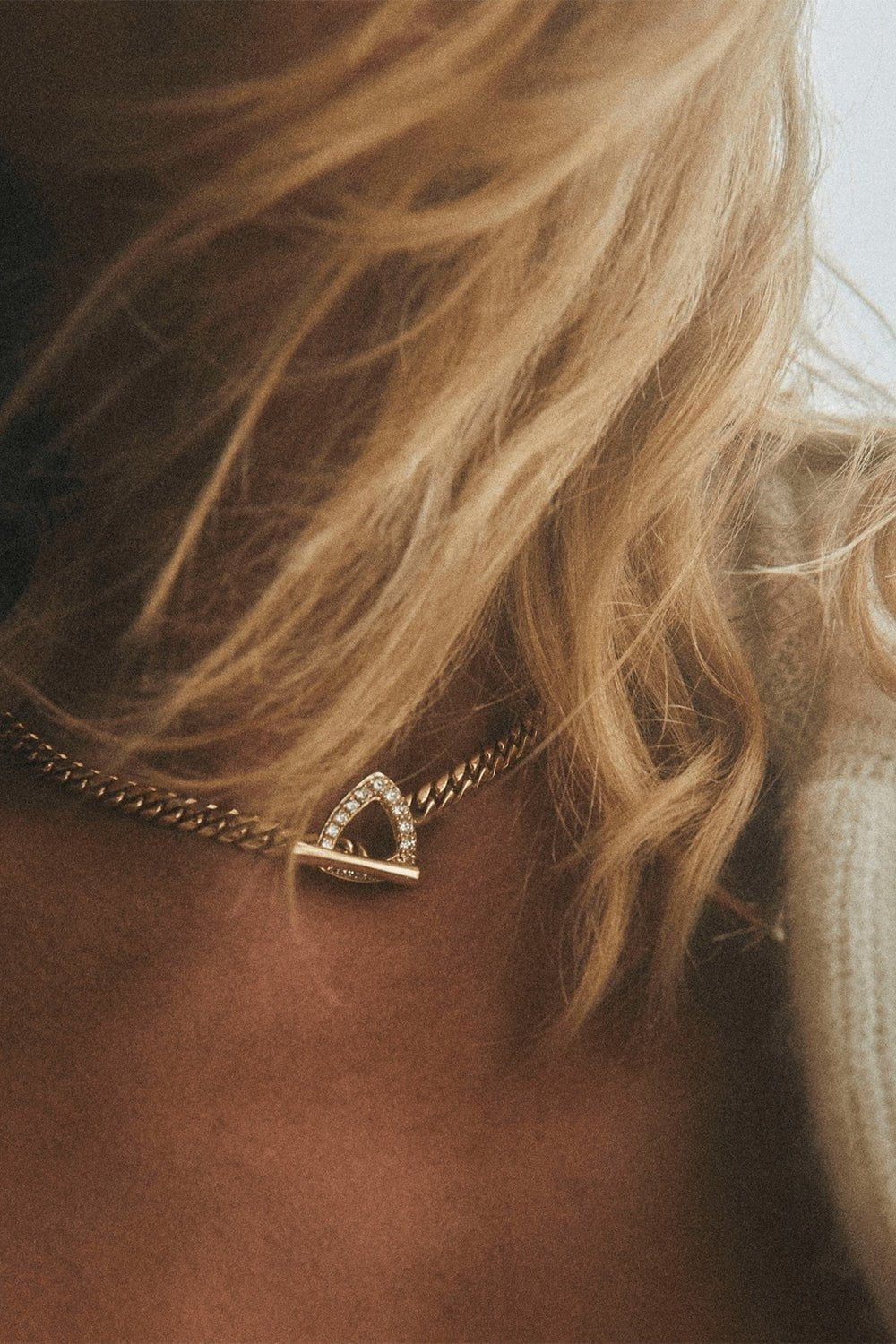 LOGAN HOLLOWELL-Diamond Trillion Toggle Choker-YELLOW GOLD