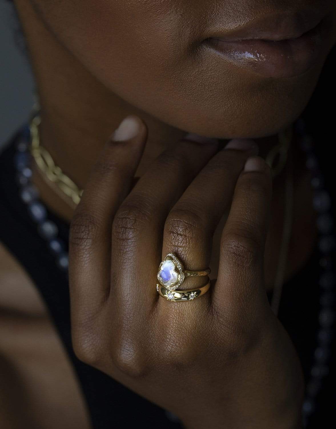 LOGAN HOLLOWELL-Queen Water Drop Moonstone Diamond Halo Ring-YELLOW GOLD