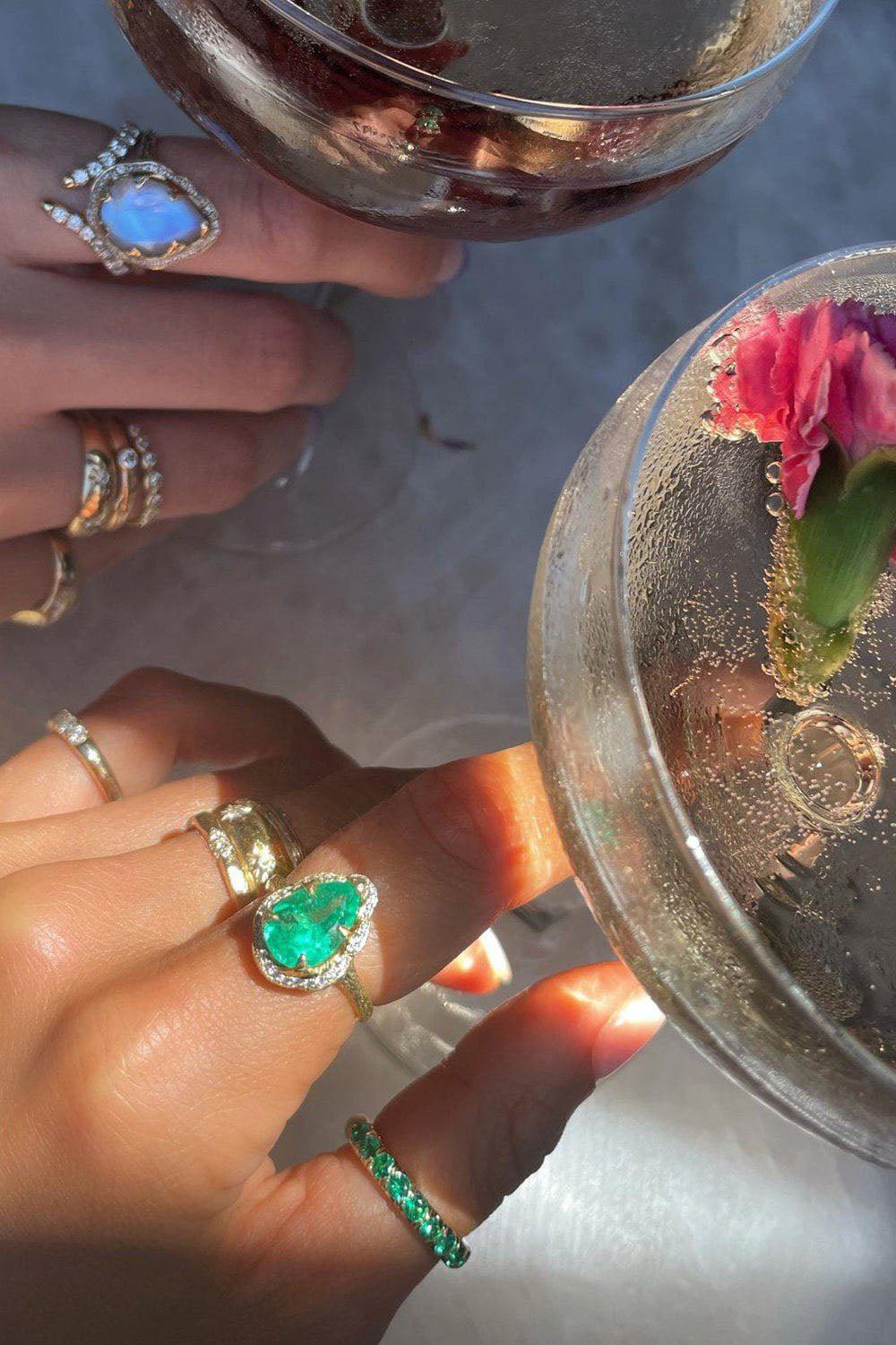 LOGAN HOLLOWELL-Baby Queen Emerald Full Pave Ring-YELLOW GOLD