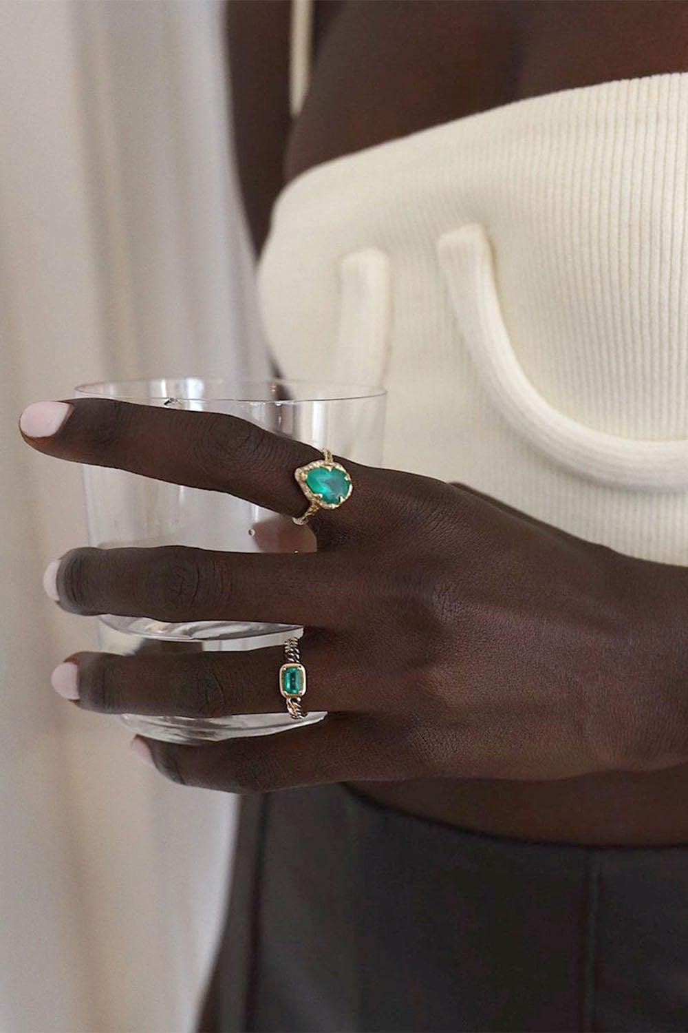 LOGAN HOLLOWELL-Baby Queen Emerald Full Pave Ring-YELLOW GOLD