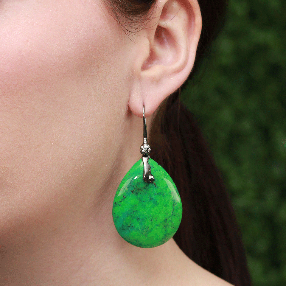 LUCIFER VIR HONESTUS-Green Turquoise Drop Earrings-BLK GOLD
