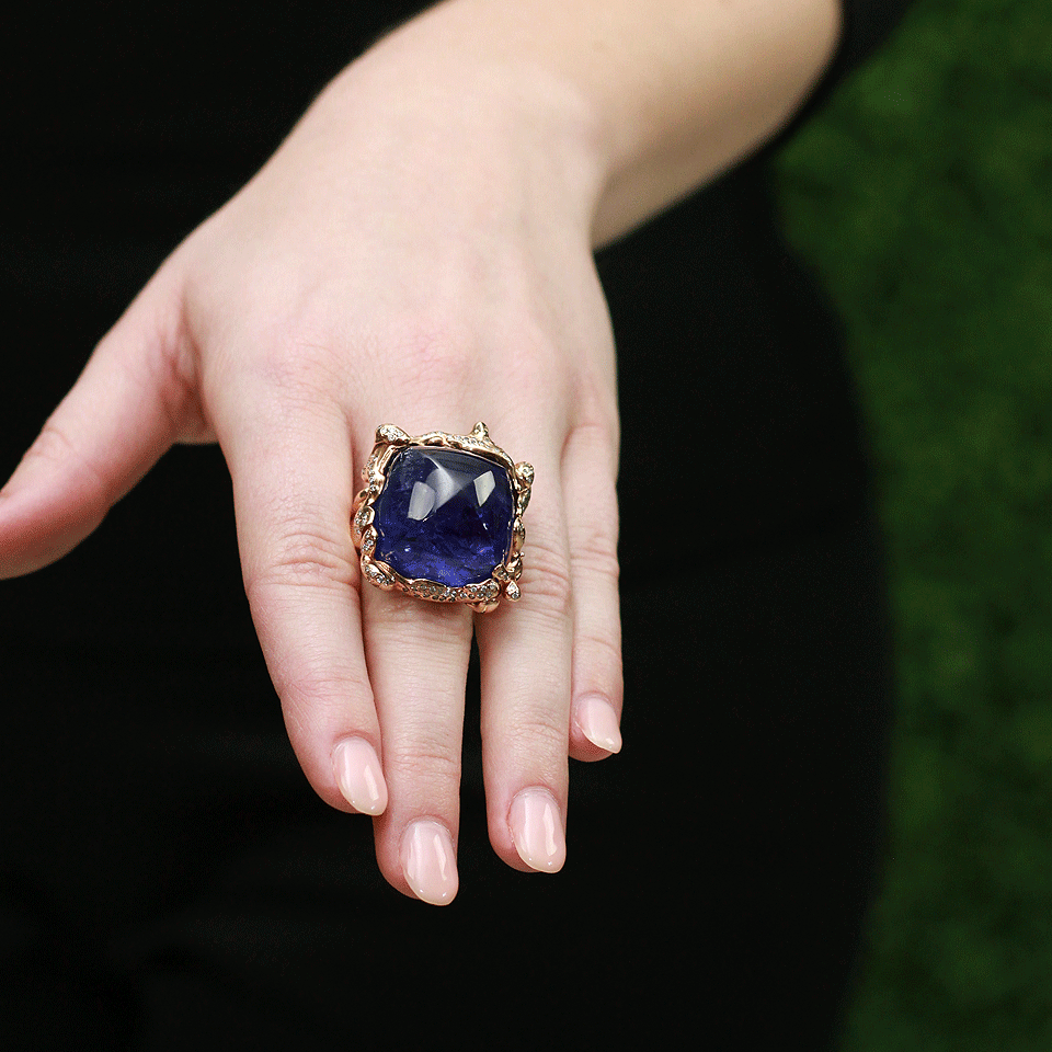 LUCIFER VIR HONESTUS-Cabochon Tanzanite Ring-ROSE GOLD