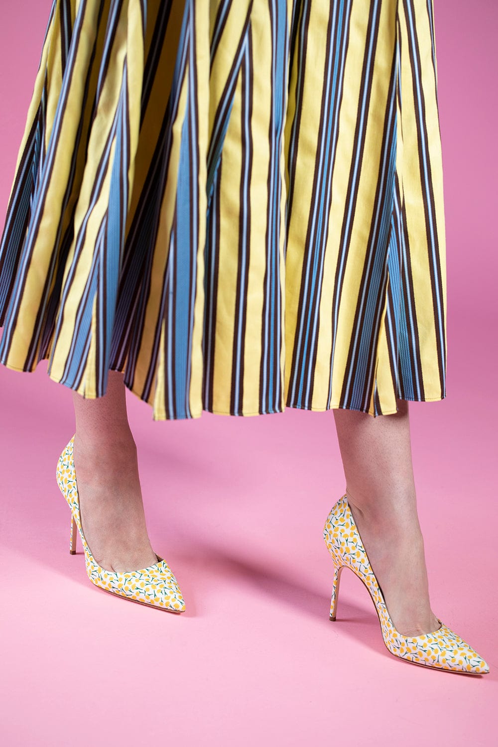 MANOLO BLAHNIK-BB Pick Tora Floral Pump-
