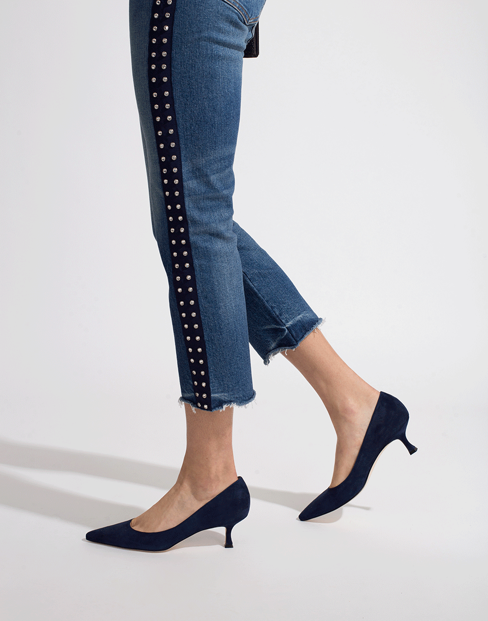 MANOLO BLAHNIK-Srila Suede Pump-