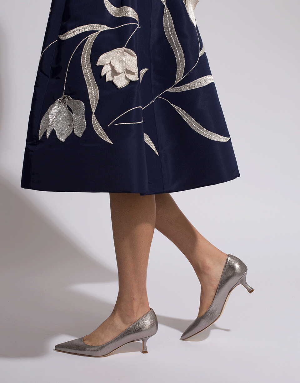 MANOLO BLAHNIK-Srila Fabric Pump-