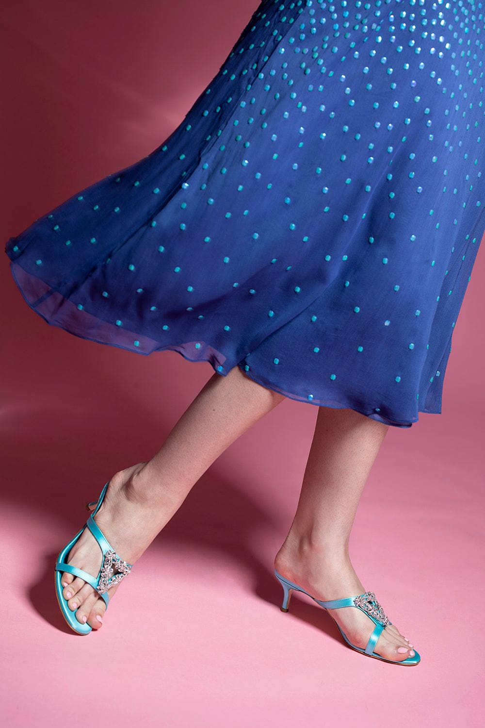 MANOLO BLAHNIK-Trinamu Satin Sandal-