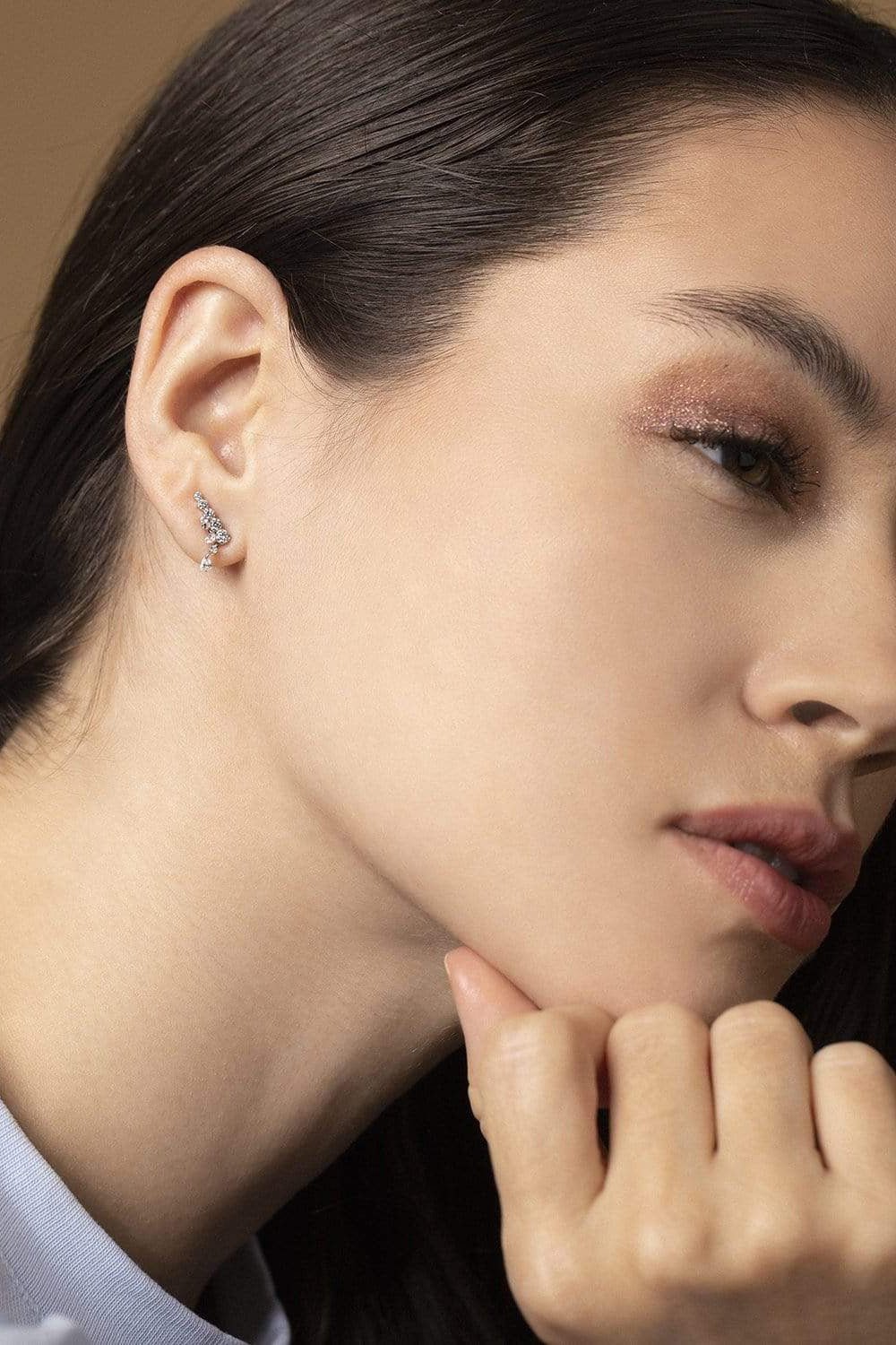 MARIA TASH-White Gold Crescendo Invisible Diamond Bar Stud-