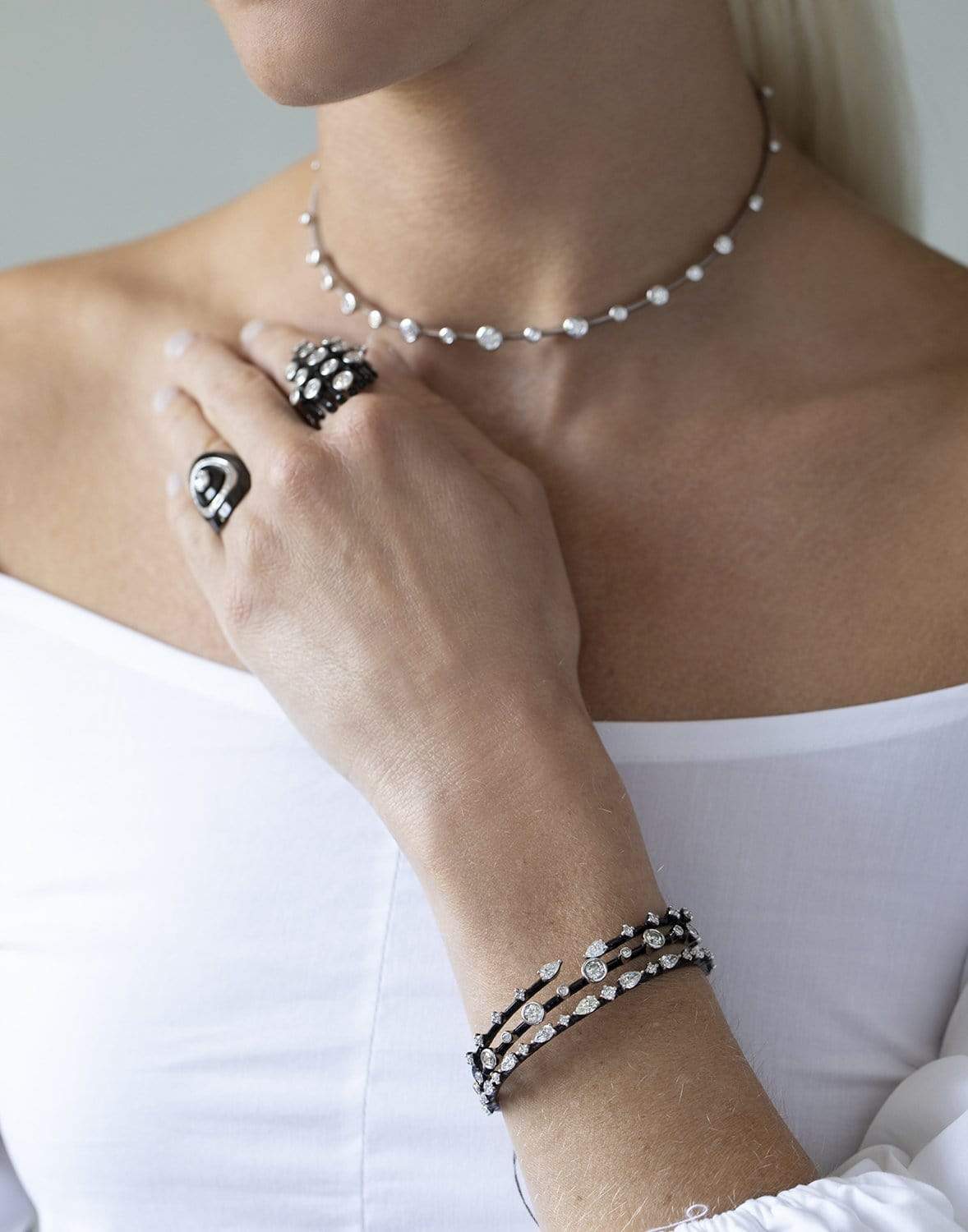 MARIANI-Phantom Mixed Diamond Open Bracelet-WHITE GOLD