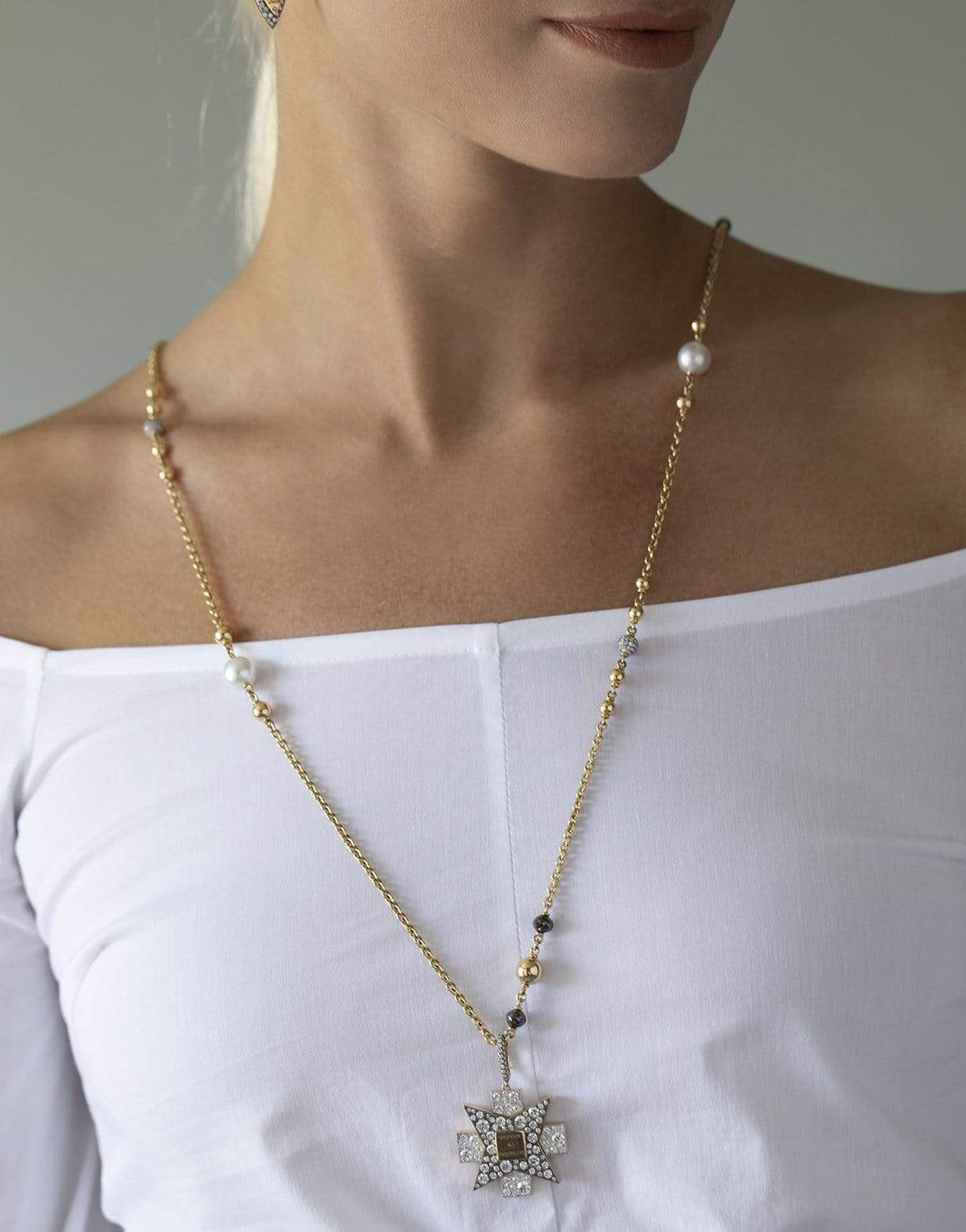 MARIANI-Pearl Station Necklace-YELLOW GOLD