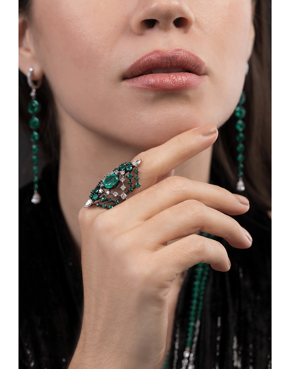 MARIANI-Emerald and Diamond Ring-WHITE GOLD