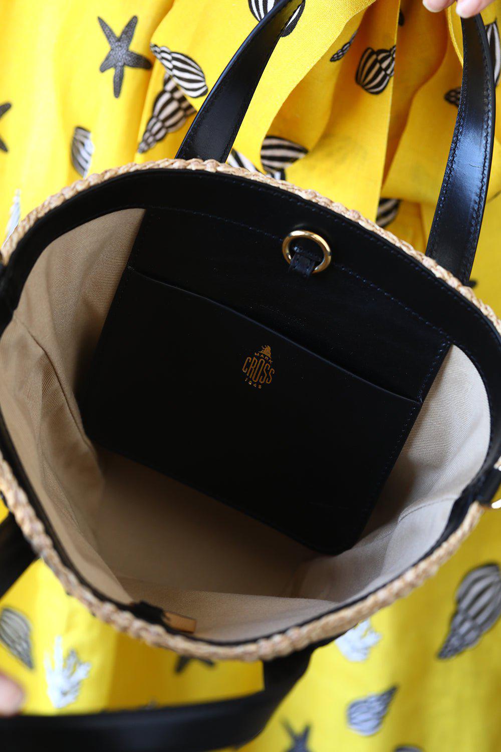 MARK CROSS-Arc Mini Crossbody - Black-NATBLACK