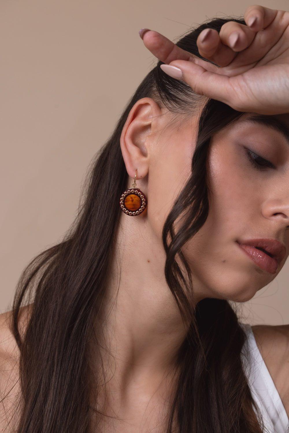 MARK DAVIS-Mozambique Garnet Tortoise Bakelite Earrings-YELLOW GOLD