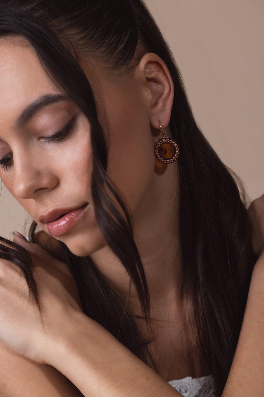 MARK DAVIS-Mozambique Garnet Tortoise Bakelite Earrings-YELLOW GOLD
