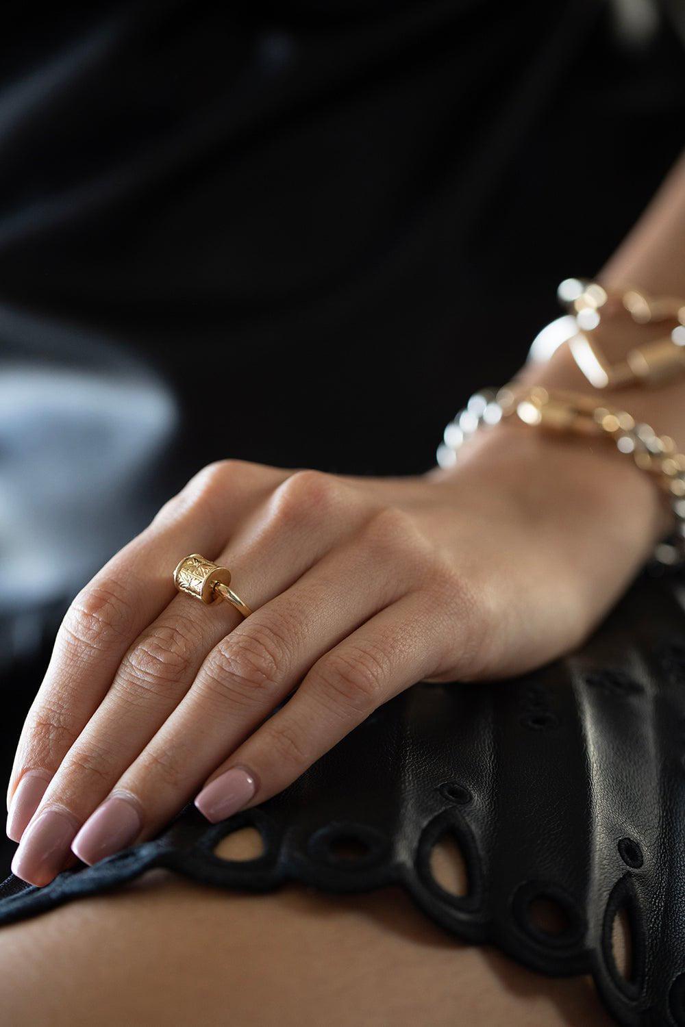 MARLA AARON-Engraved Trundle Ring-YELLOW GOLD